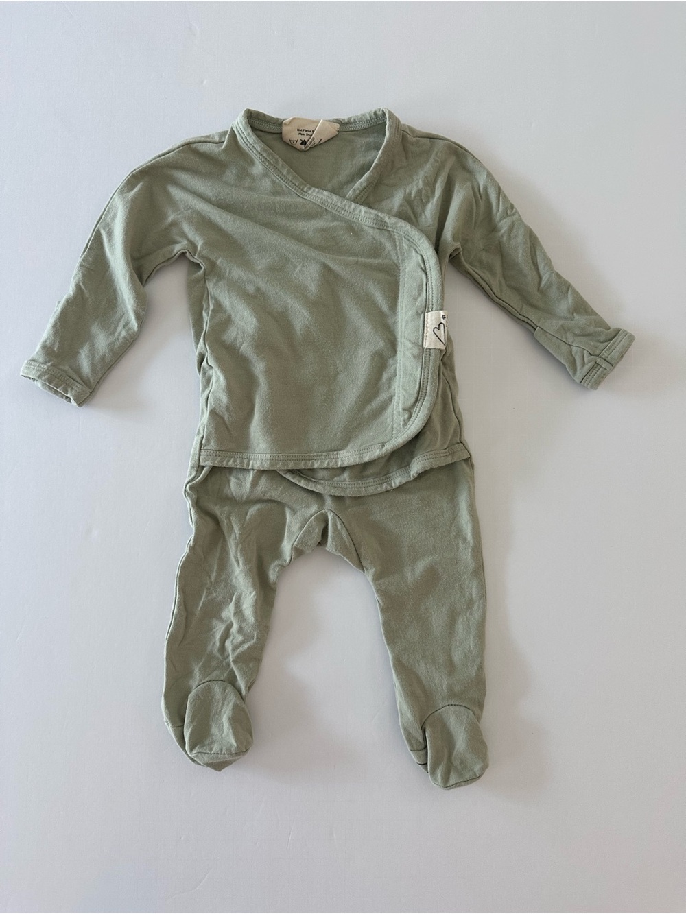 Bonsie Skin to Skin Babywear 0-3 Months Avocado Green Newborn Baby Postpartum